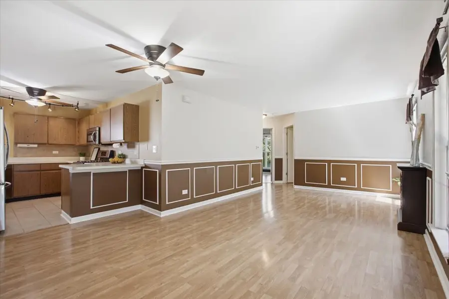 103 N Cathy Lane #103, Mount Prospect, IL 60056 - #3