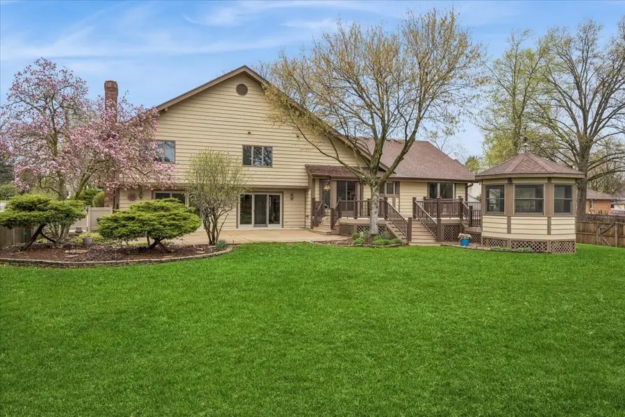 6037 Dunham Road, Downers Grove, IL 60516 - #3