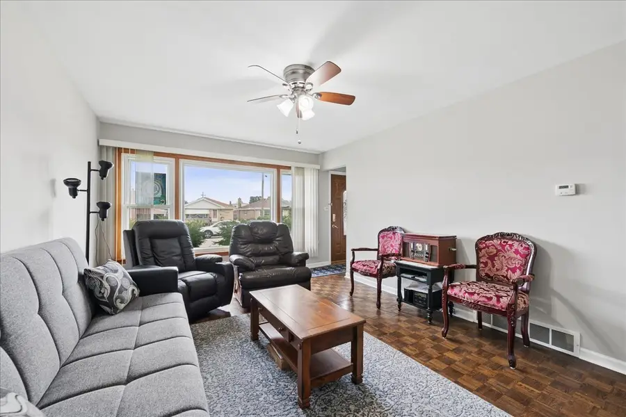 5026 N Michigan Avenue, Schiller Park, IL 60176 - #3