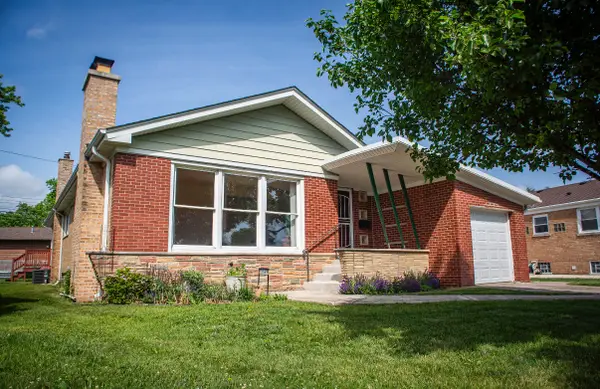 5065 Lamb Drive, Oak Lawn, IL 60453