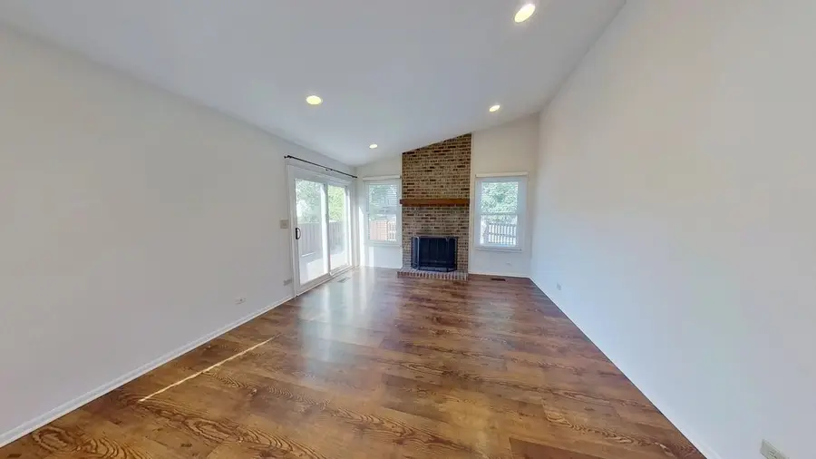 Address Withheld By Seller, Carol Stream, IL 60188 - #3