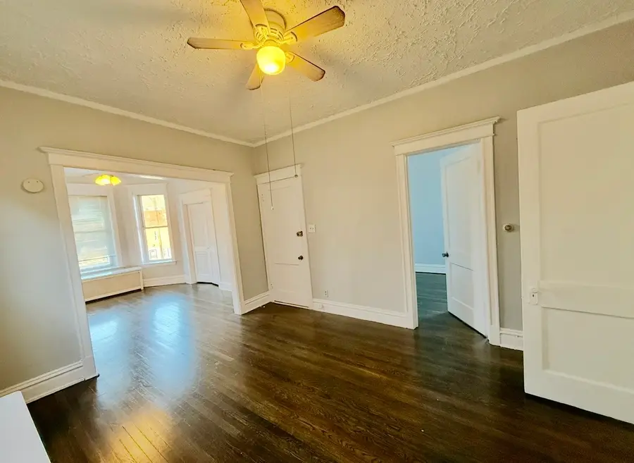 743 E 69th Place, Chicago, IL 60637 - #3