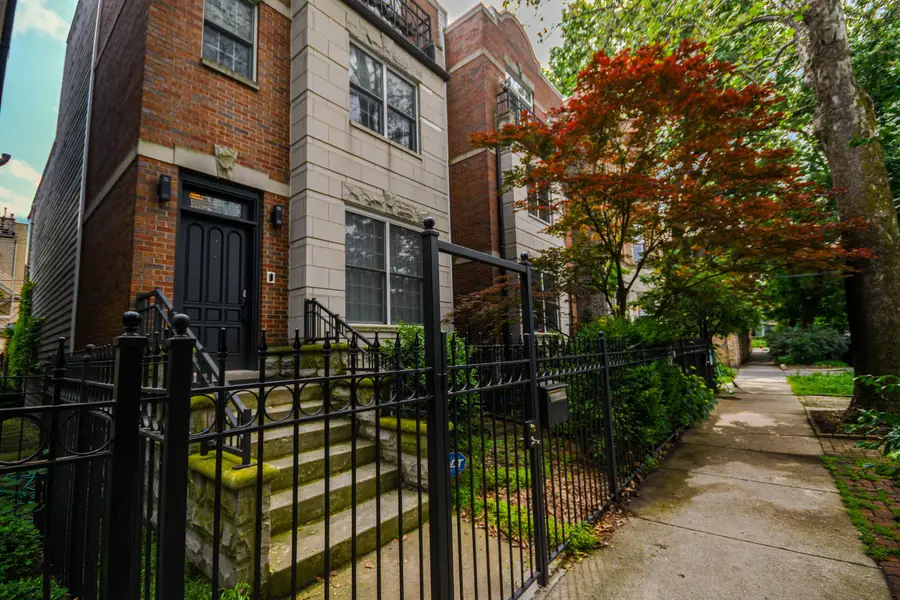 2043 W Saint Paul Avenue, Chicago, IL 60647 - #2