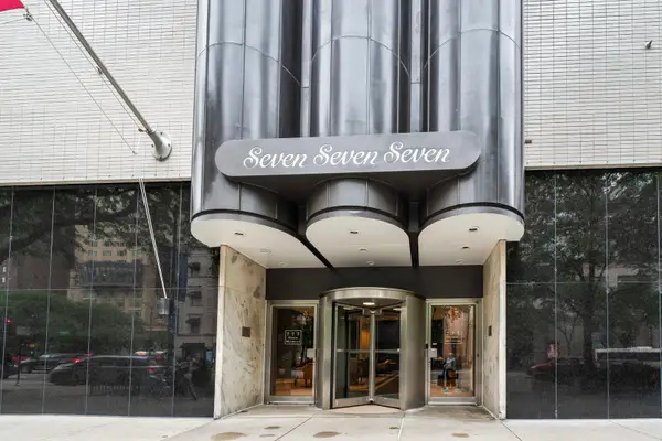 777 N Michigan Avenue #2109, Chicago, IL 60611