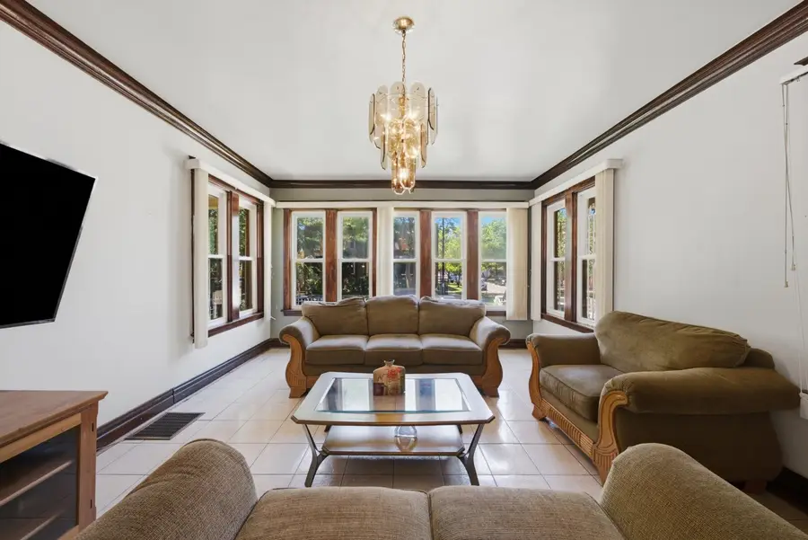 2223 N Kimball Avenue, Chicago, IL 60647 - #3