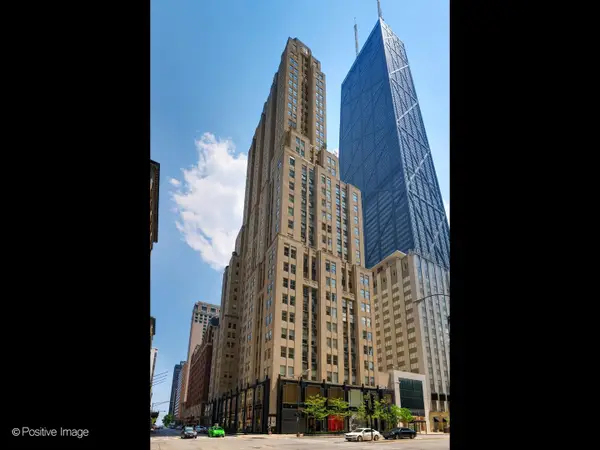 159 E Walton Place #7E, Chicago, IL 60611