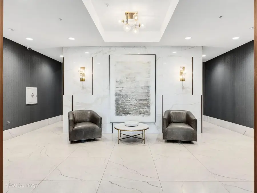 1000 Village Center Drive #305, Burr Ridge, IL 60527 - #3