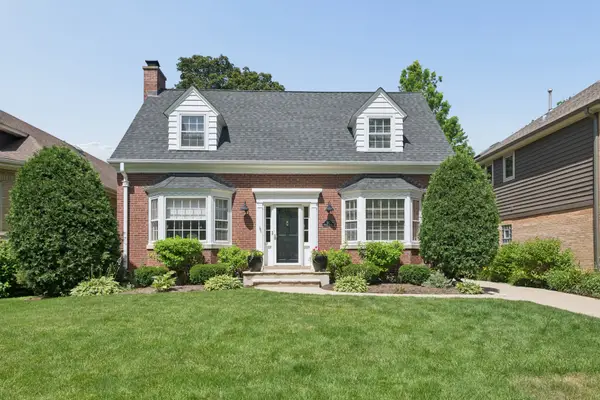110 N Merrill Street, Park Ridge, IL 60068