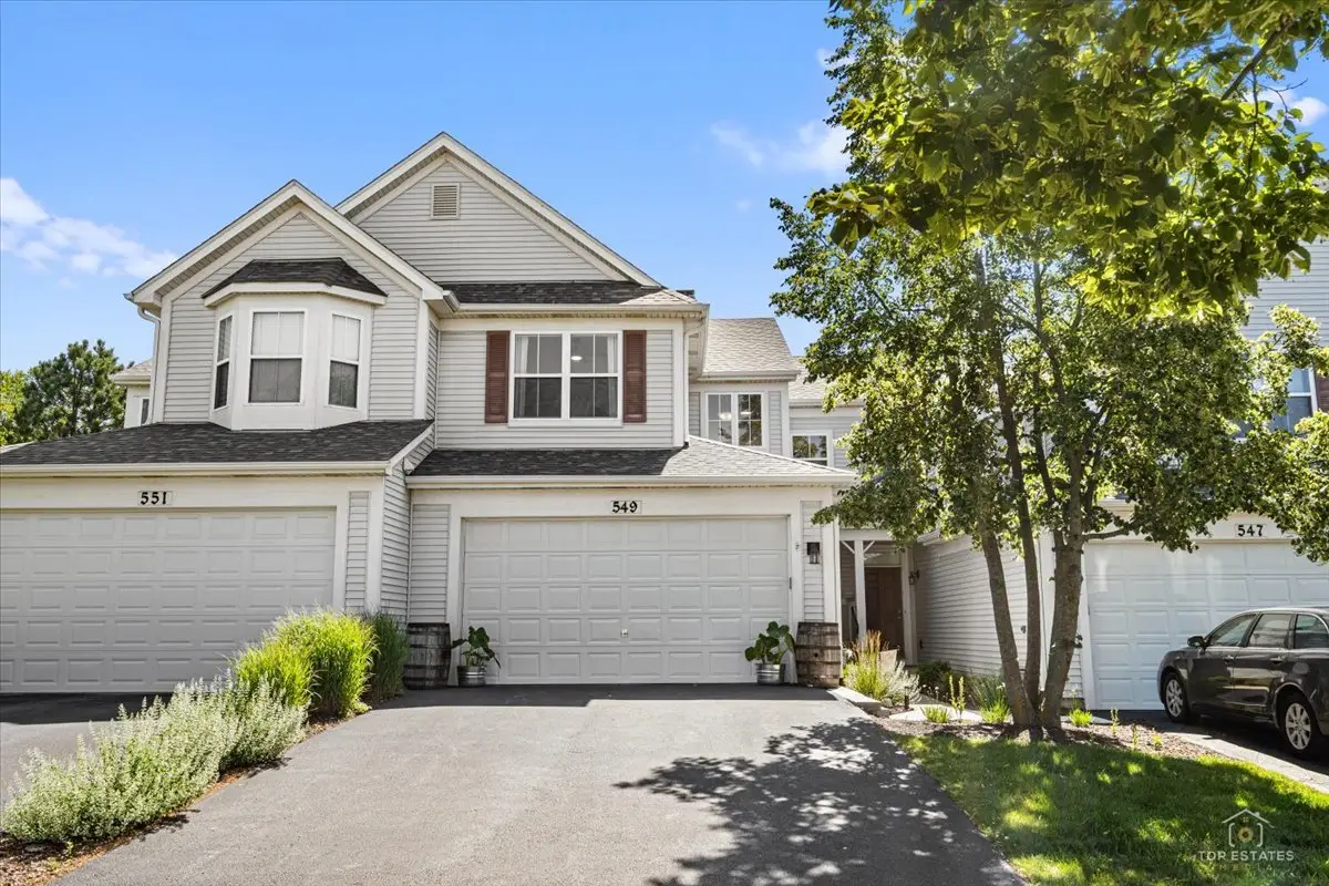 549 Peregrine Parkway, Bartlett, IL 60103 - #1