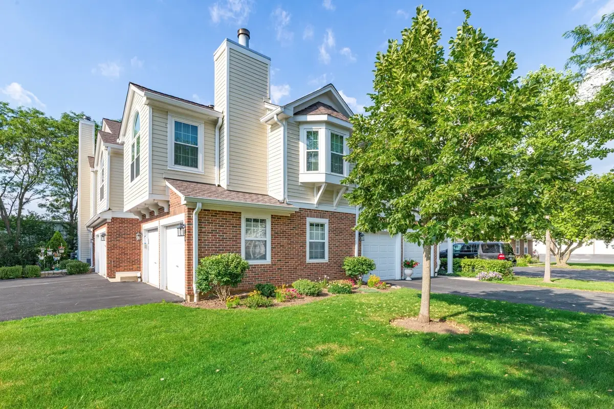 622 Grosse Pointe Circle, Vernon Hills, IL 60061 - #1