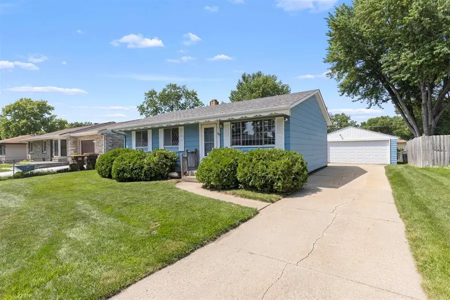 2112 Maple Avenue, Loves Park, IL 61111 - #2