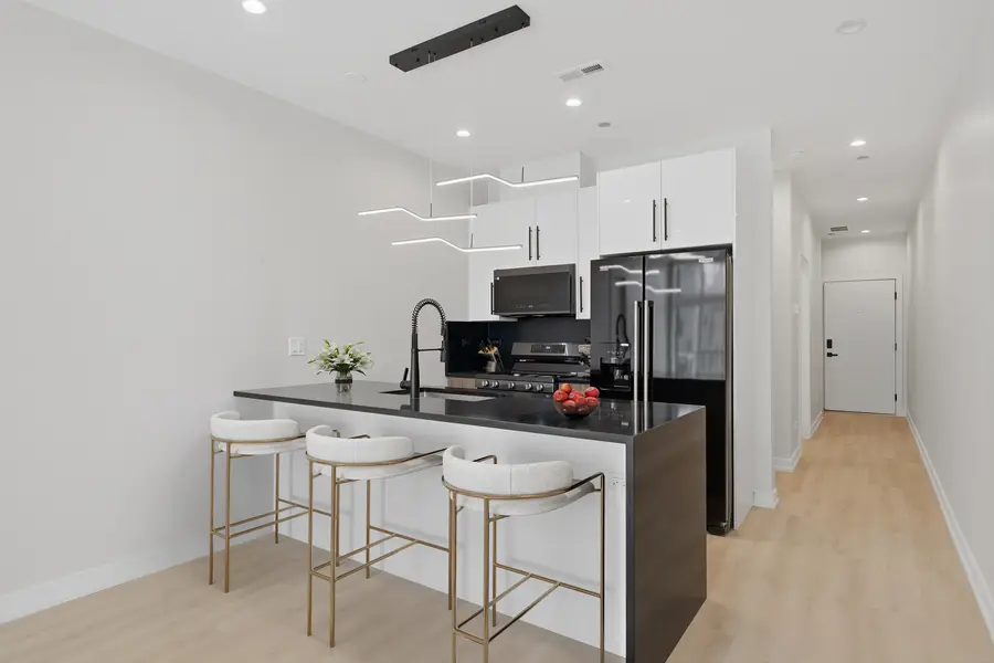 1355 N Western Avenue #2B, Chicago, IL 60622 - #3