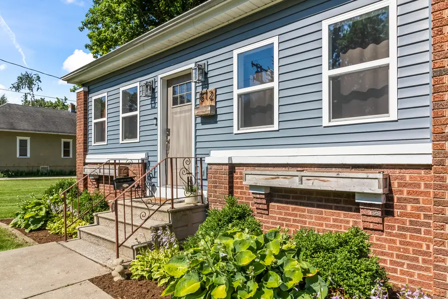 812 Painter Street, Streator, IL 61364 - #3