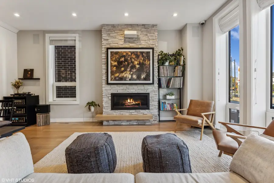 1545 W Diversey Parkway #1, Chicago, IL 60614 - #2