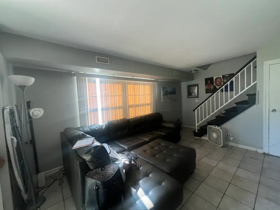 1395 S Glen Circle, Aurora, IL 60506 - #2