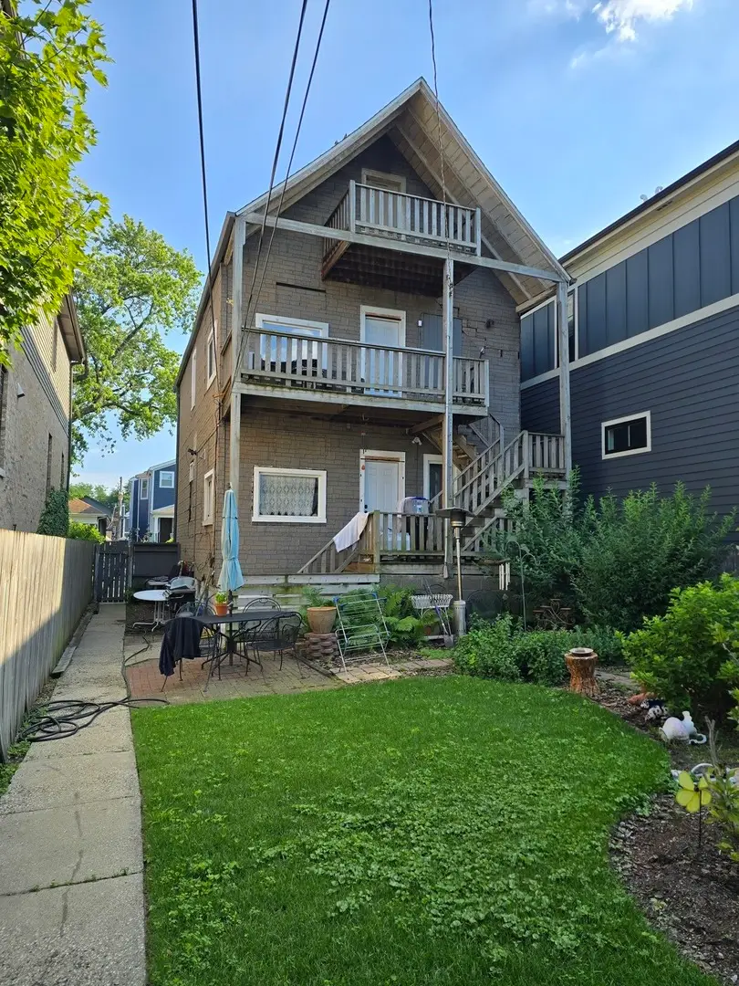 2238 W Carmen Avenue, Chicago, IL 60625 - #3