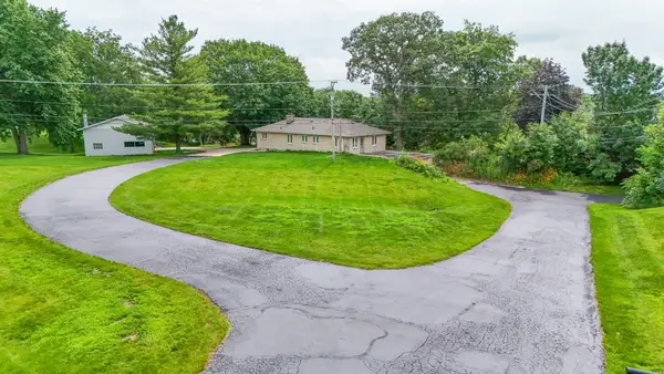 1742 Wolverine Road, Dixon, IL 61021