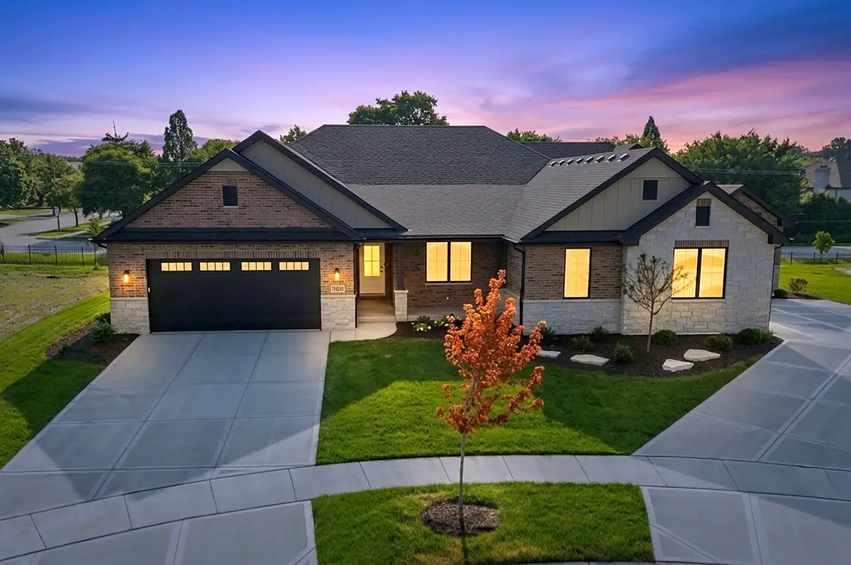 11175 Lizmore Lane #33A, Orland Park, IL 60467 - #1