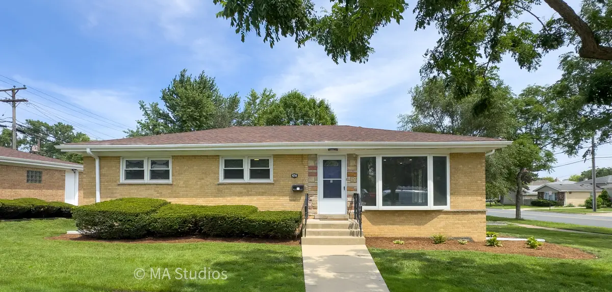 4256 Golf Road, Skokie, IL 60076 - #1