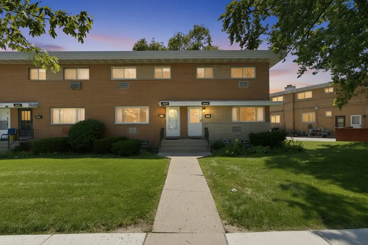 8663 Gregory Lane, Des Plaines, IL 60016 - #1