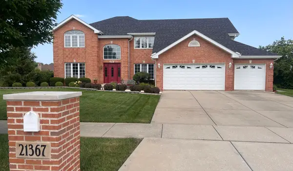 21367 Brittany Drive, Frankfort, IL 60423