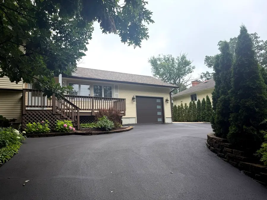209 Rivers Drive, Lake Bluff, IL 60044 - #3