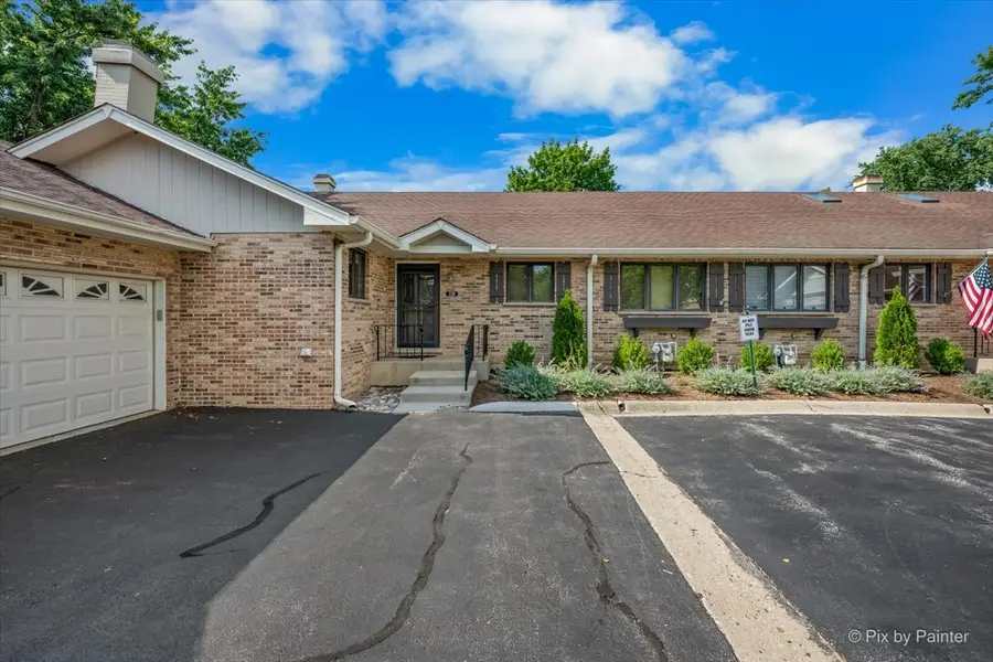 110 Villa Way #110, Bloomingdale, IL 60108 - #2