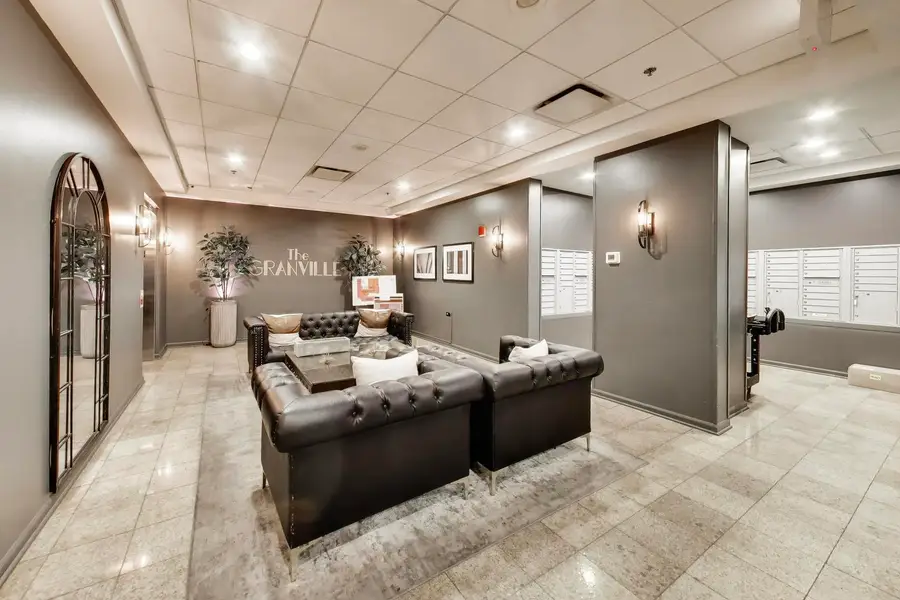 1134 W Granville Avenue #719, Chicago, IL 60660 - #2