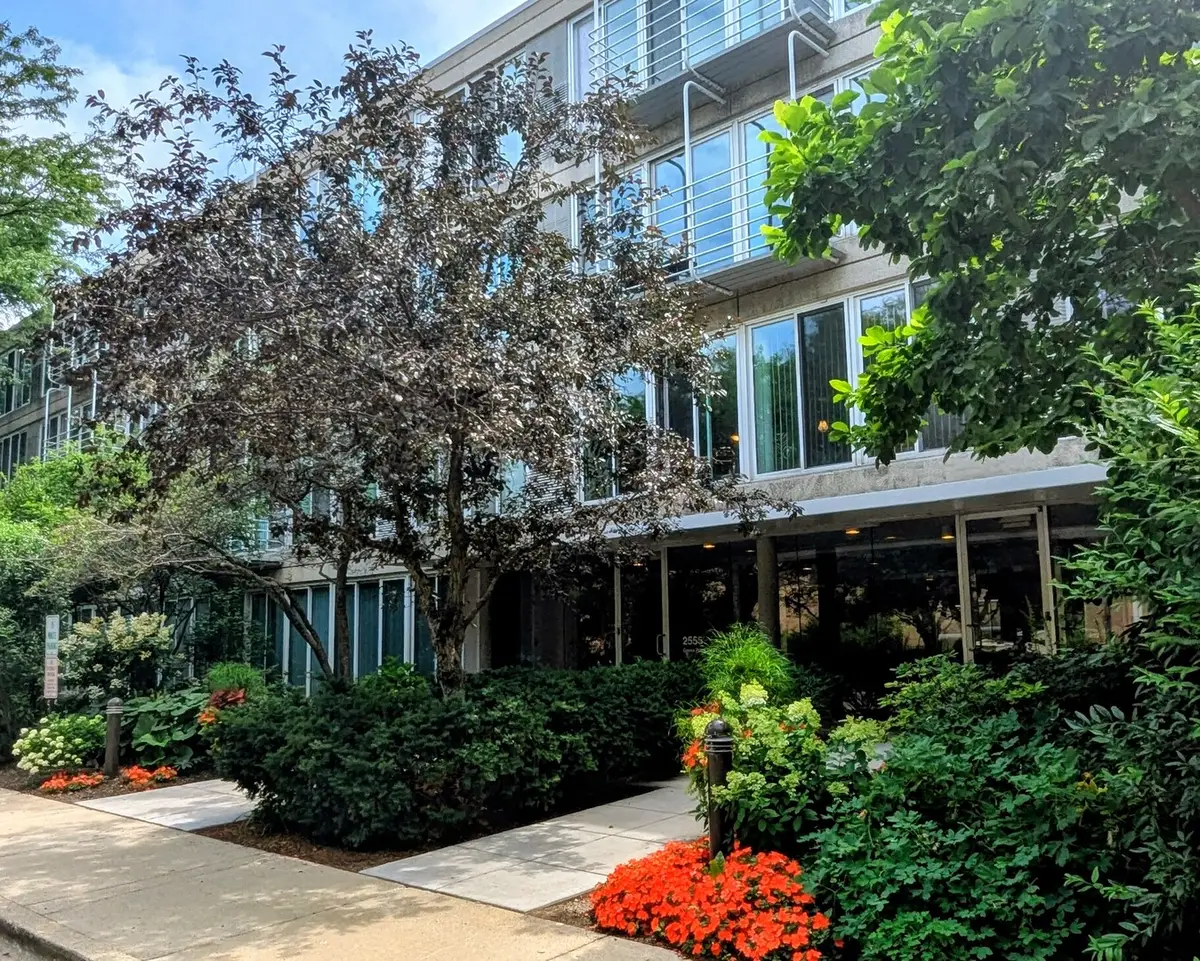 2555 Gross Point Road #205, Evanston, IL 60201 - #1