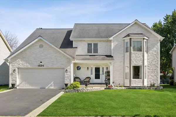 1524 Oswego Road, Naperville, IL 60540
