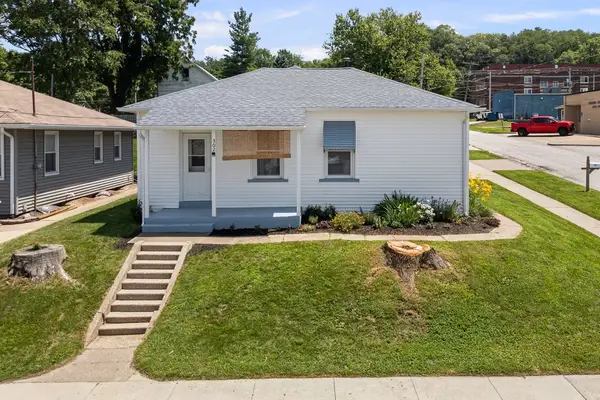 302 N Main Street, Port Byron, IL 61275