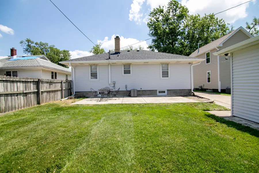 359 S Cleveland Avenue, Bradley, IL 60915 - #3