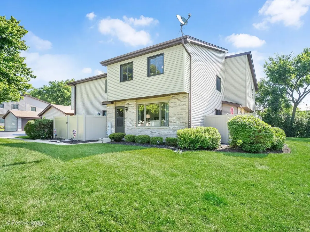 1042 Schoolgate Road, New Lenox, IL 60451 - #1