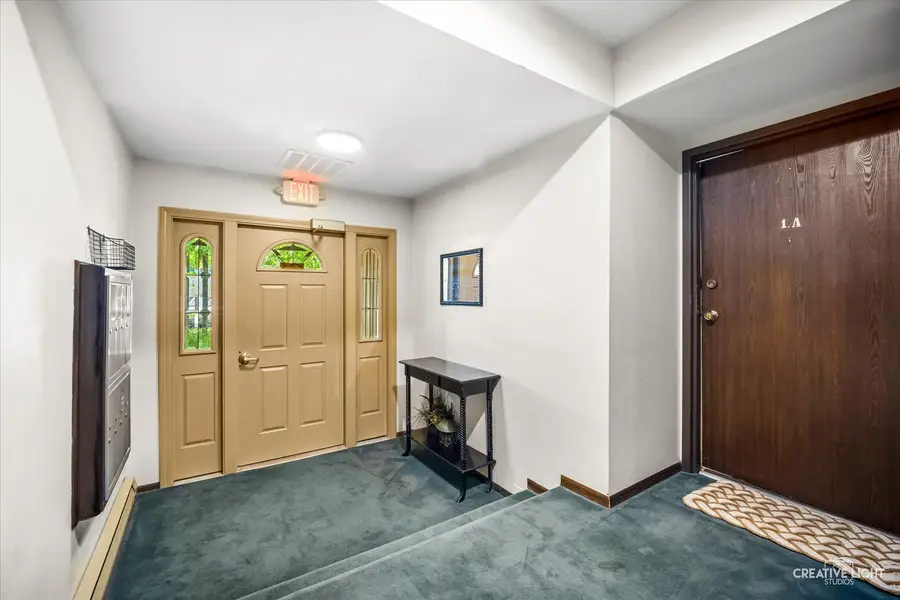 1099 Prescott Drive #1A, Roselle, IL 60172 - #2