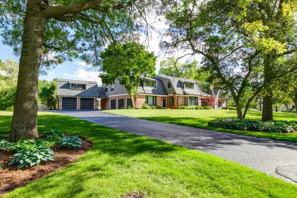 1685 Clover Drive, Inverness, IL 60067