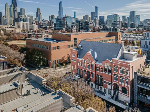 505 W Elm Street #1, Chicago, IL 60610