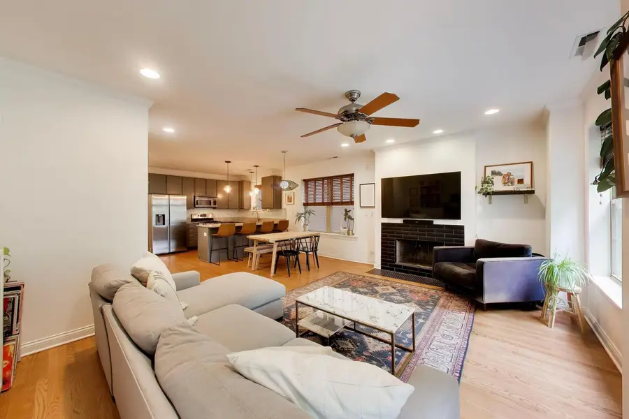 1935 N Sawyer Avenue #2S, Chicago, IL 60647 - #3
