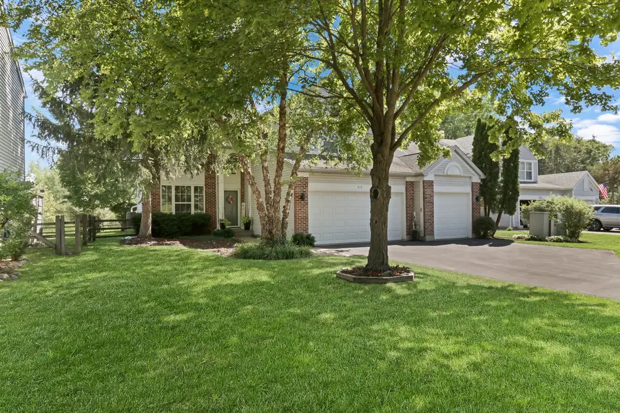 319 Deer Lake Drive, Hainesville, IL 60030 - #2