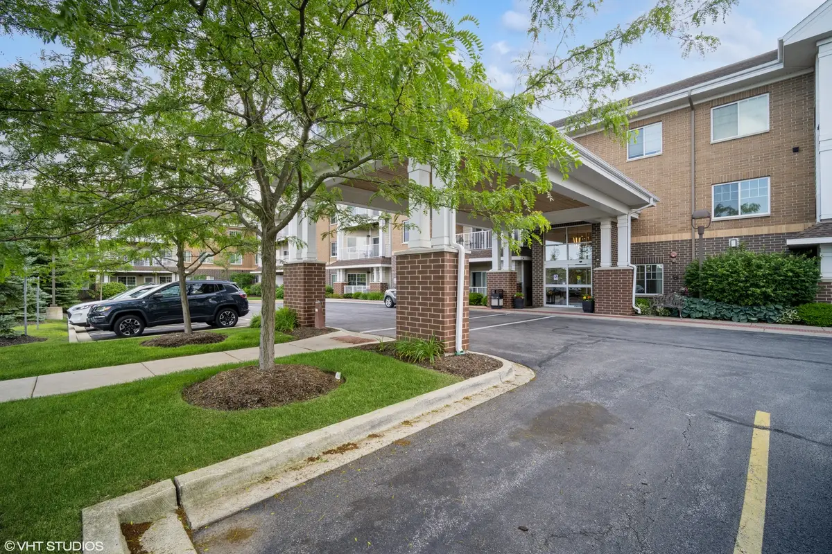 2220 Founders Drive #314, Northbrook, IL 60062 - #1
