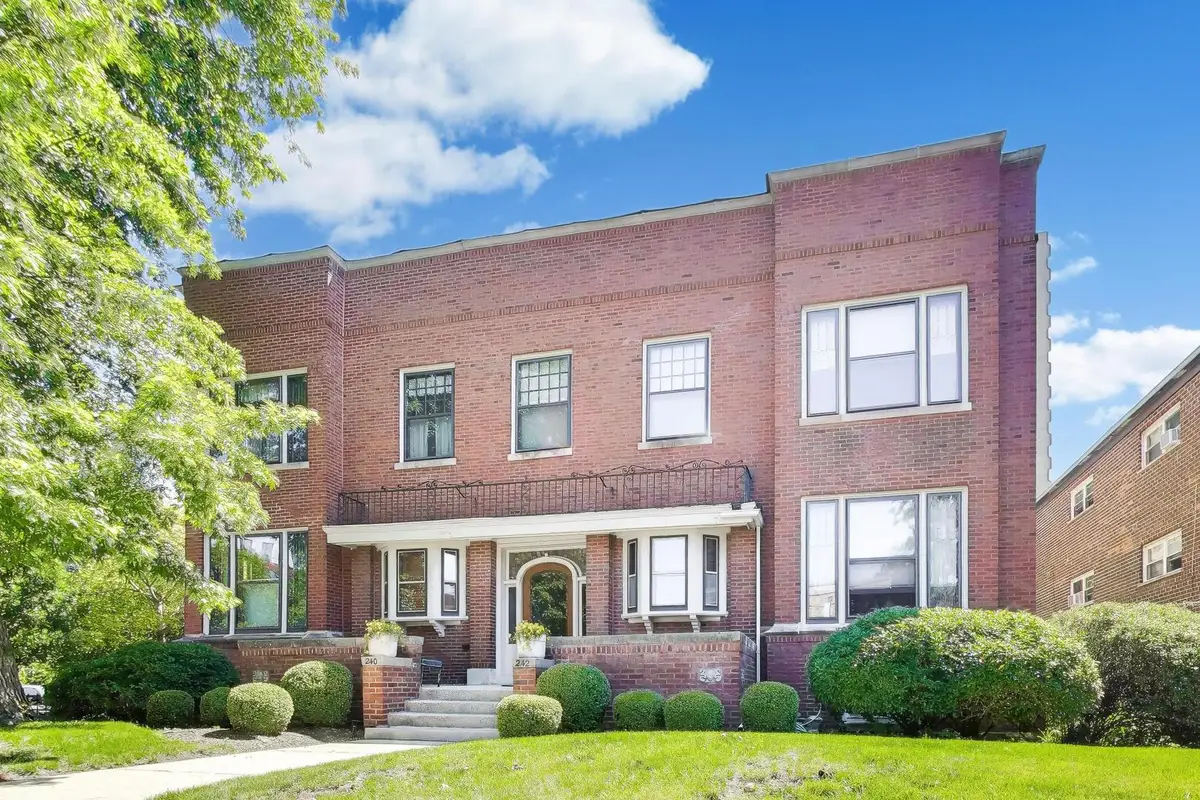 240 S Marion Street #1N, Oak Park, IL 60302 - #1