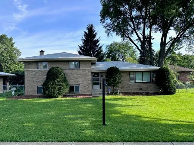 1030 W Kenilworth Avenue, Palatine, IL 60067 - #1