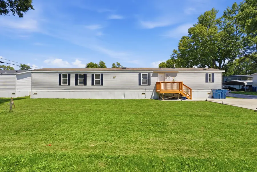 1710 W 4th Avenue, Coal Valley, IL 61240 - #3