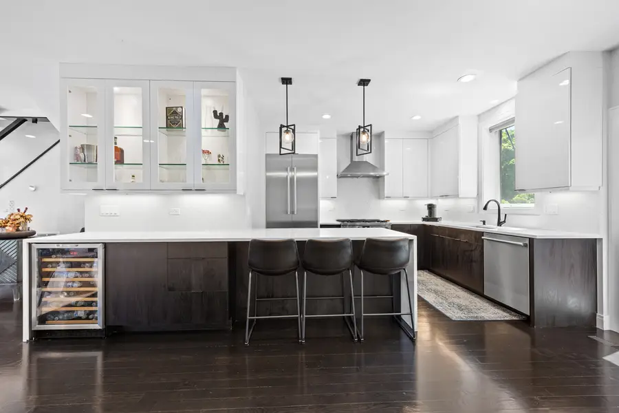 3901 S Lake Park Avenue #D, Chicago, IL 60653 - #2