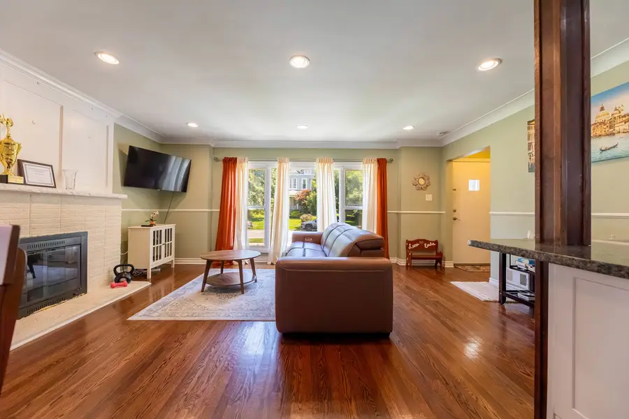 10218 S Wood Street, Chicago, IL 60643 - #2