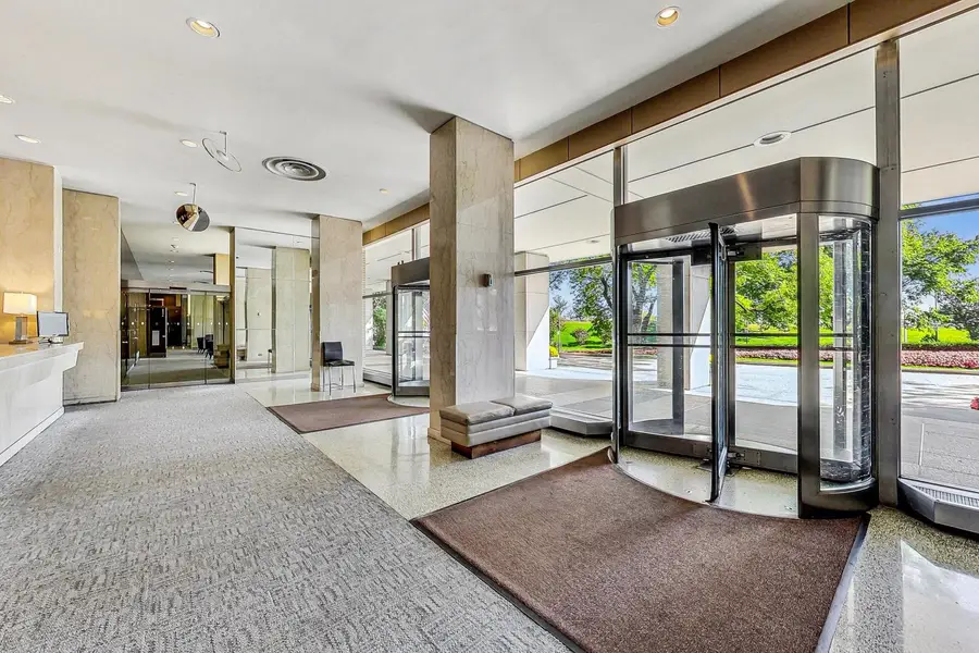 3180 N Lake Shore Drive #4G, Chicago, IL 60657 - #3