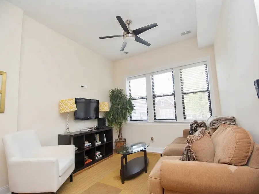 2110 W 18th Place, Chicago, IL 60608 - #3