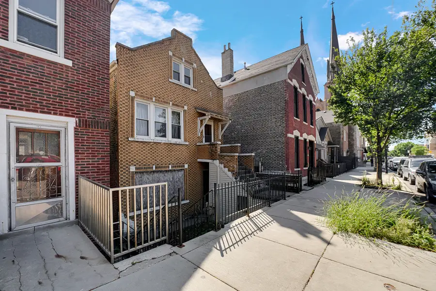 2041 W 22nd Place, Chicago, IL 60608 - #2