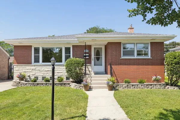 8614 W 26th Street, North Riverside, IL 60546