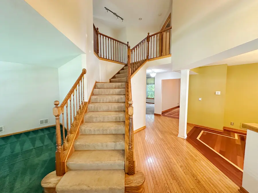 285 Shipland Drive, Crystal Lake, IL 60012 - #3