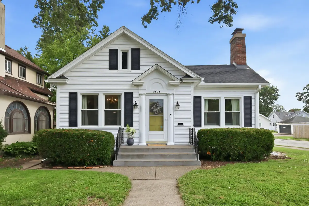 2803 Grand Avenue, Davenport, IA 52803 - #1